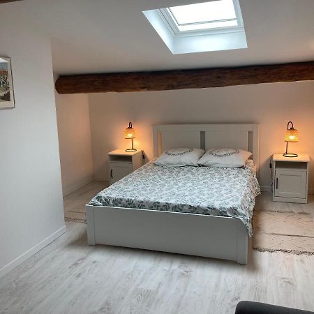 Appartement Neuf Coeur Du Village Saintes-Maries-de-la-Mer Eksteriør bilde