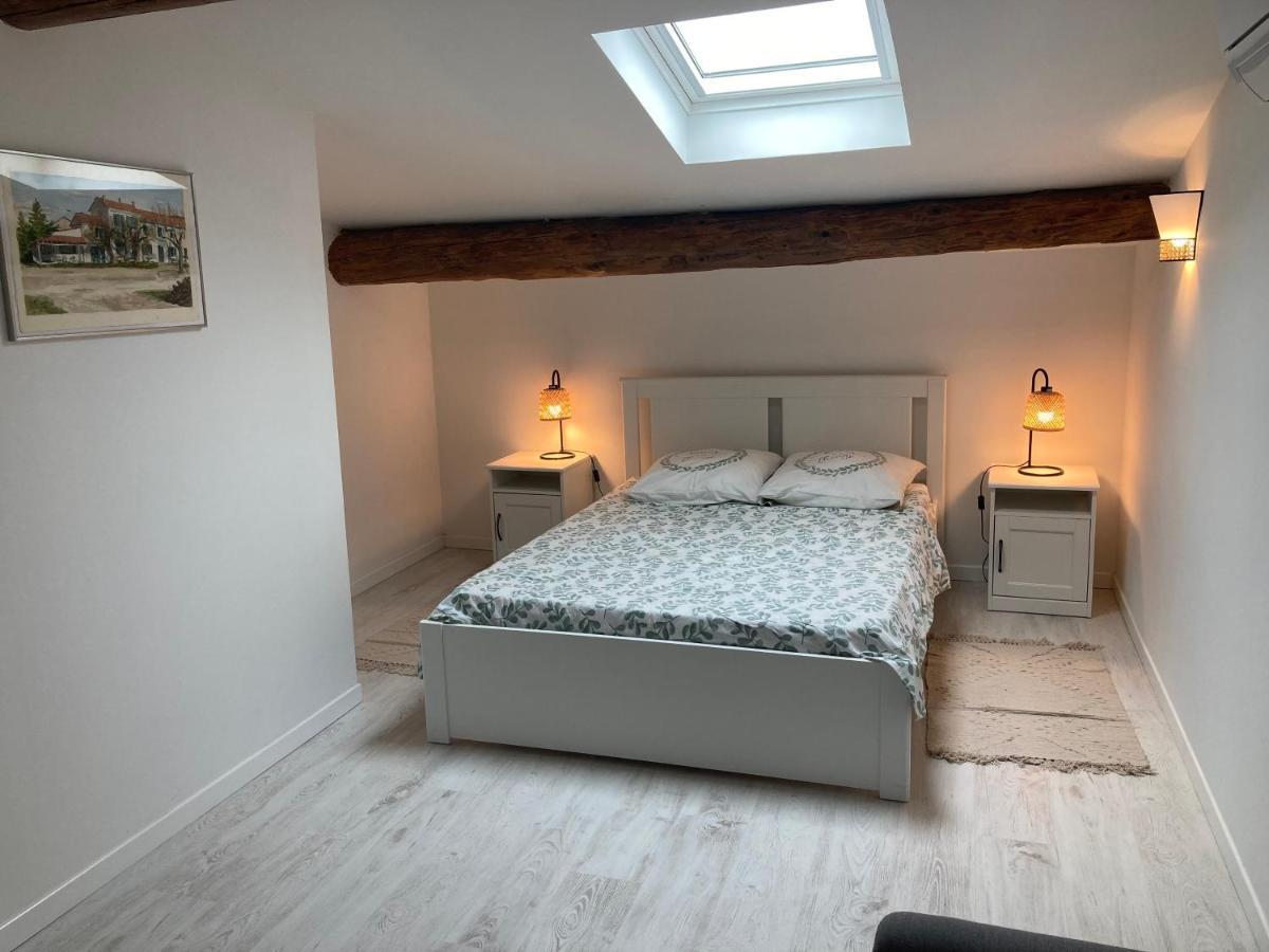 Appartement Neuf Coeur Du Village Saintes-Maries-de-la-Mer Eksteriør bilde